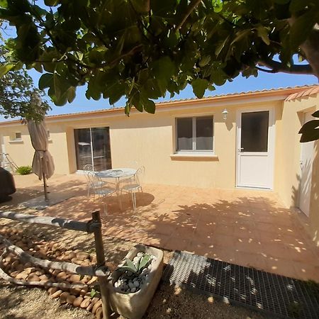Petite Maison De Campagne Gardoise Théziers Εξωτερικό φωτογραφία