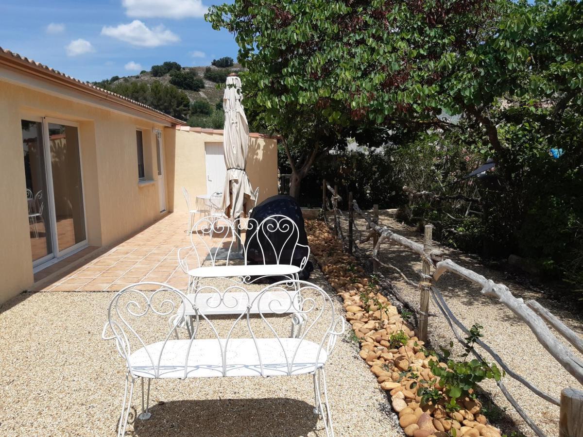Petite Maison De Campagne Gardoise Théziers Εξωτερικό φωτογραφία