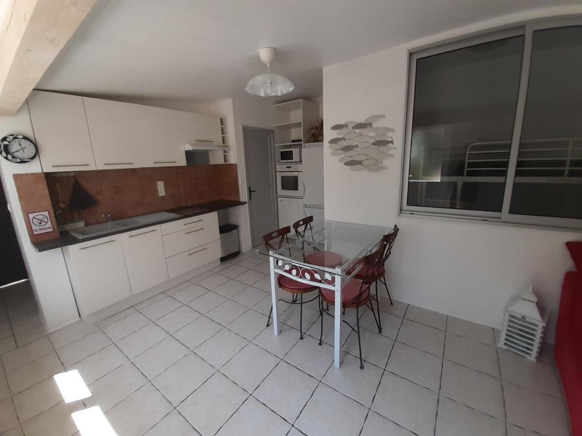 Petite Maison De Campagne Gardoise Théziers Εξωτερικό φωτογραφία